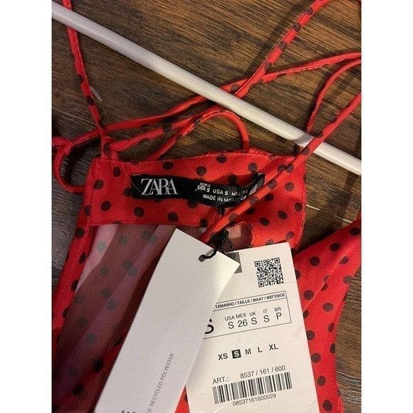 ZARA RED BLACK SPOTTED POLKA DOT SATIN TIE BACK SKATER A LINE TEA DRESS SIZE S - Picture 9 of 11